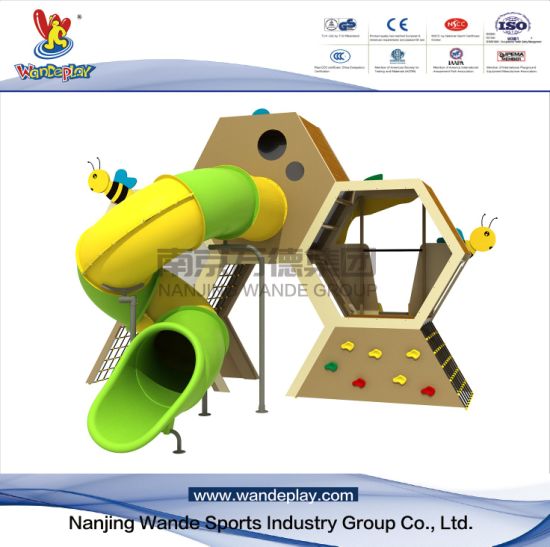 Bee Hive Animal Playset for Children in Amusement Park